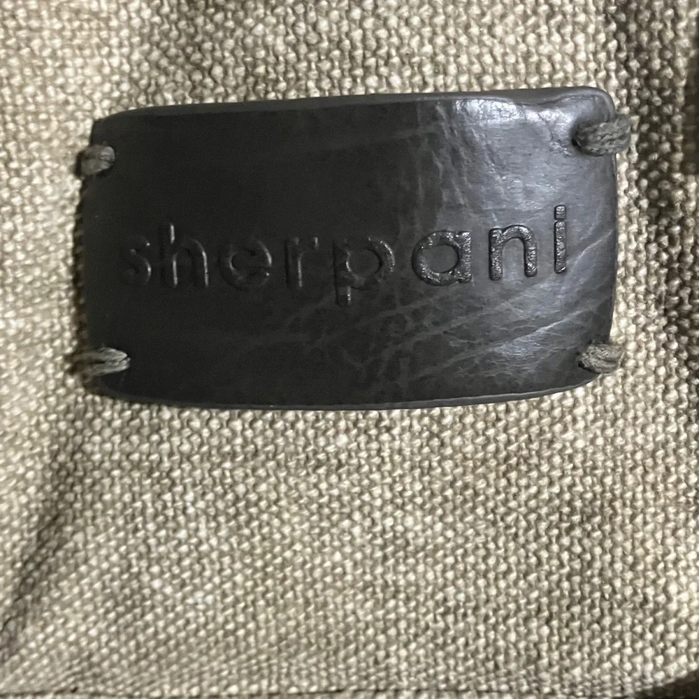 Sherpani Havana padded laptop backpack